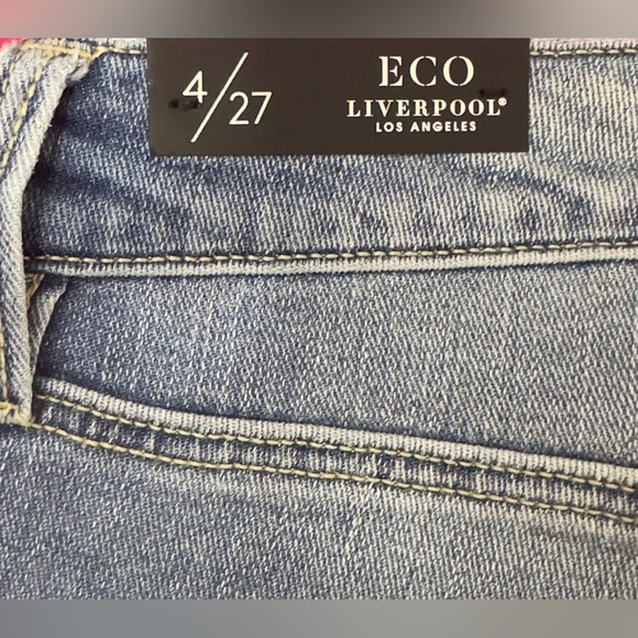 Liverpool Charlie Crop Skinny with Wide Rolled Cuff in Champlain. Size … - Picture 9 of 12